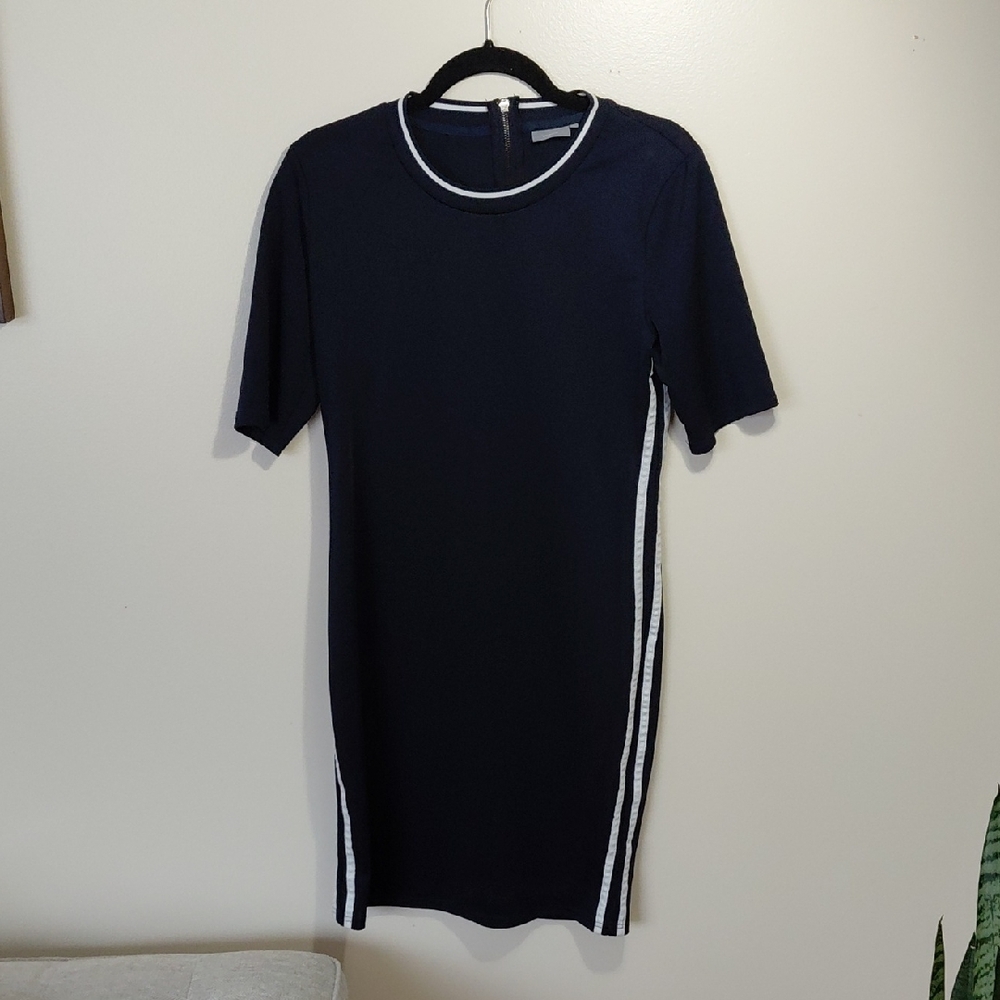 Navy Short-Sleeve Midi Dress with Contrast Trim #blokecore